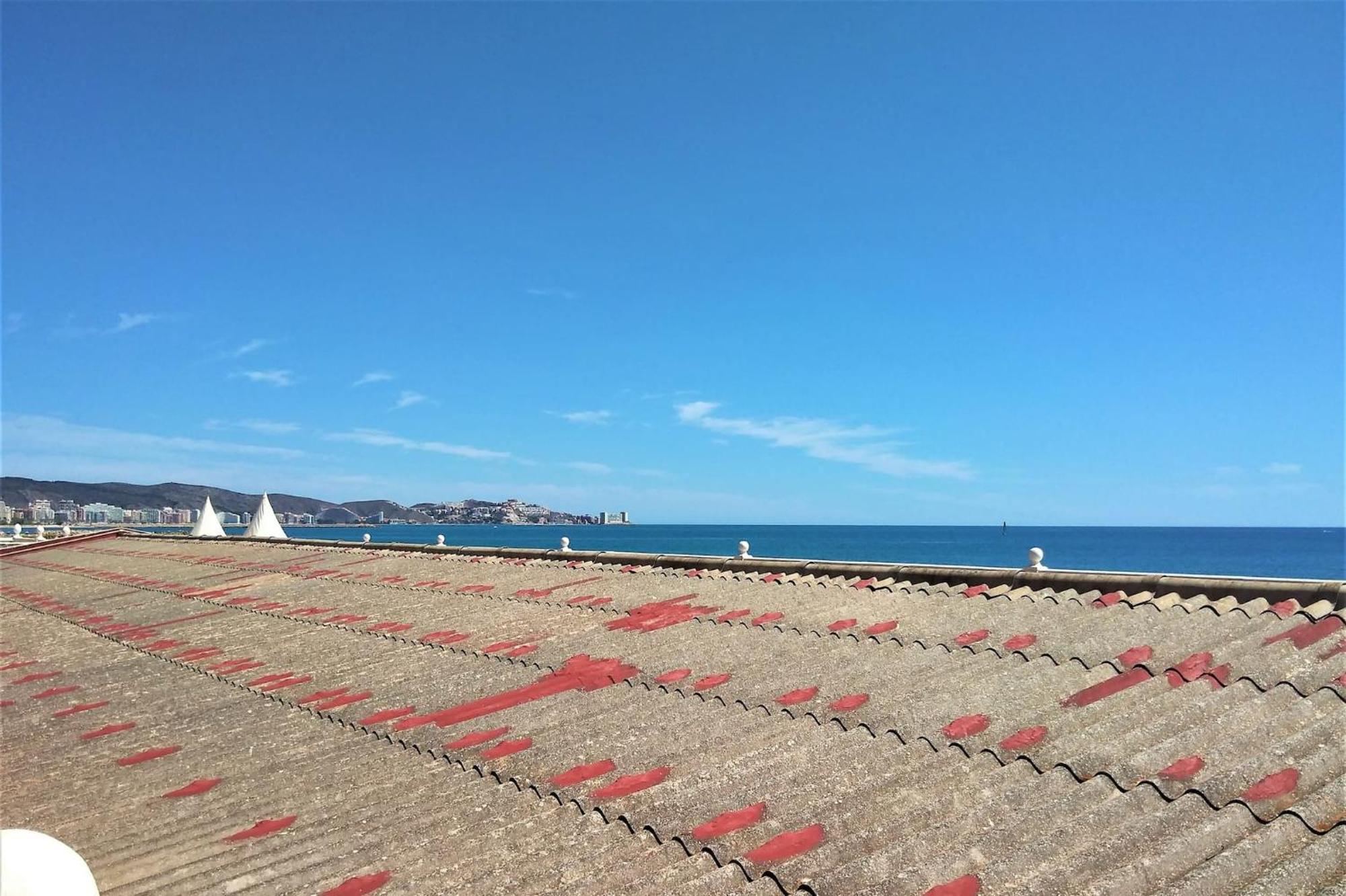 Vacansis Habitaciones De Hostal A Primera Linea De Playa En クリェラ エクステリア 写真